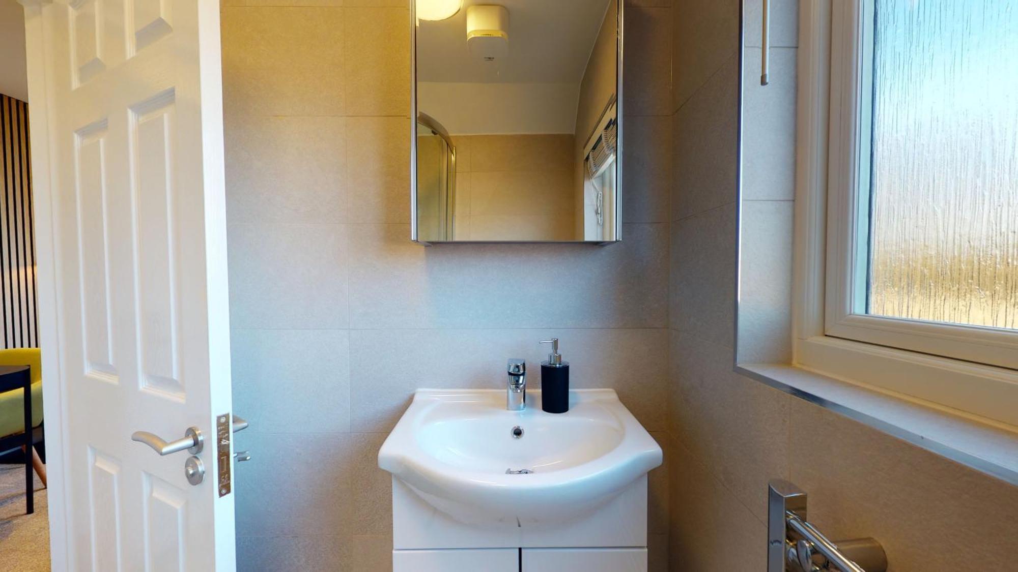 The Oxford Lodge - Ensuite Rooms Экстерьер фото